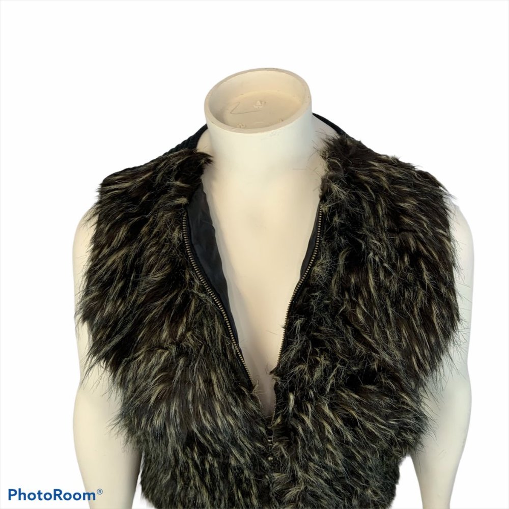 Women's KIKIT faux fur vest size XL - Picture 3 of 8